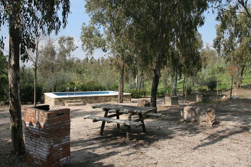 Casa Rural Casa De Las Aves Orellana La Vieja Eksteriør billede